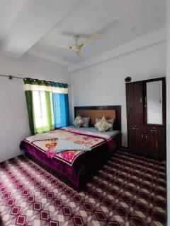 Nubra Holiday - Deskit - 8
