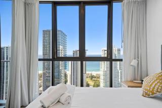 Breezy Seaview 2BR Apt in Broadbeach - Gold Coast - 2
