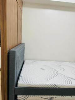 KJ Comfy Stay at Spring Residences Bicutan - Manila - 9