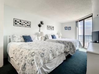 Ocean View with a beachfront pool at Ocean Trillium Condo ~ 603 - New Smyrna Beach - 7