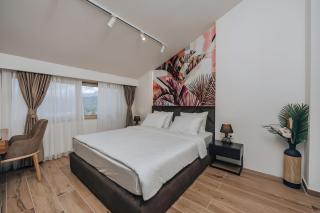 Three bedroom Villa with Infinity Edge Pool & Hot Tub - Kotor (Cattaro) - 8