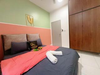 Hello Baby Dato Onn Tebing 10PAX Private Bathroom - Johor Bahru - 1