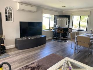 The Jean House - Bundanoon - 2