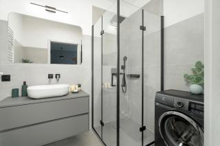 Spacious Apartments with Parking & Balcony in Poznań by Noclegi Renters - Poznań - 4