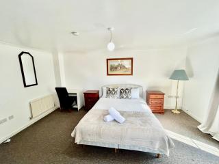 Mannys Apartment - Nice & Cozy 4Bed Flagship Lodge - Sittingbourne - 7