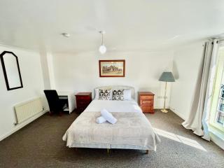 Mannys Apartment - Nice & Cozy 4Bed Flagship Lodge - Sittingbourne - 4