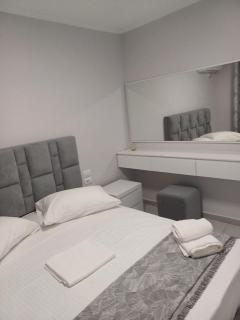 Dafillo Apartments - Ksamil - 0