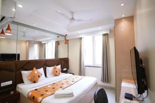 Hotel Leo Saffron - Pitampura - New Delhi - 9