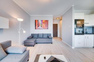 Aleja Rzeczypospolitej 4C by Homeprime - Gdansk - 4