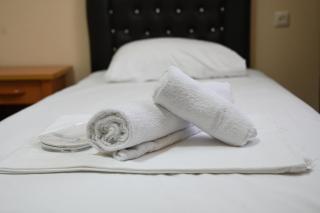 Hotel Golden House - 7