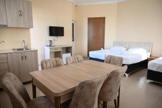 Hotel Golden House - 3