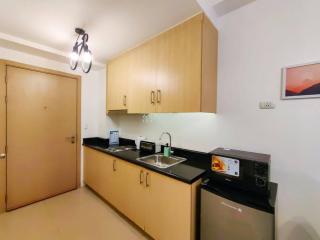 1BR Condotel with Balcony at SM Light Residences #LT02 - 9