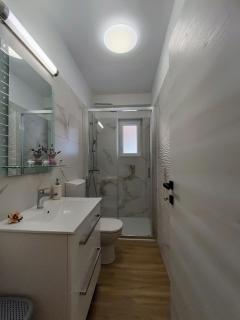 Lennida Apartman with free parking - Kavran - 4