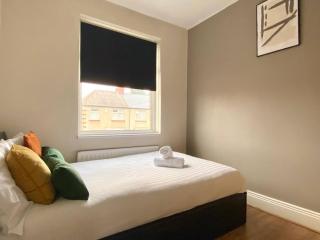 Spacious, Garden, Netflix, Near City - Newcastle upon Tyne - 6