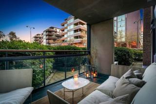 Downtown Stavanger trendy exclusive modern flat - 0
