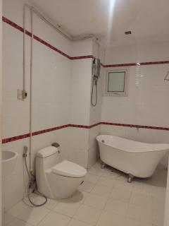 My Friends Hotel - 8