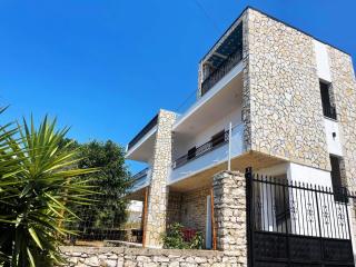 COMFORT GUEST ROOMS Vila HM - Sarandë - 9