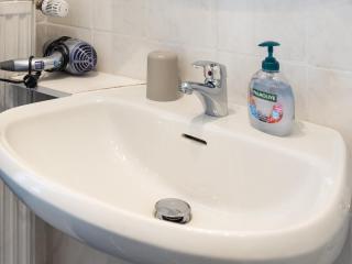 Bluegate Suite - Airport Guesthouse - Kelsterbach - 3