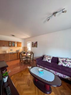 Vucetic Bar - Bar - 3