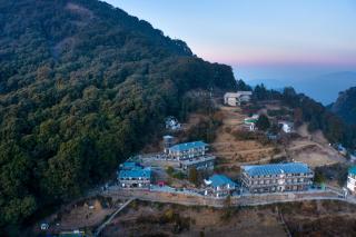 Naini Chalet Resort - 4