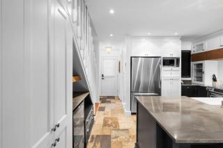 The Mountain View Condo - 7