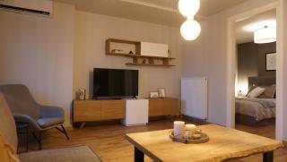 Posh 1-BDR Apartment Athenean Riviera - Athens - 3