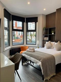 Luxury Guest House in Vibrant London Area - 8