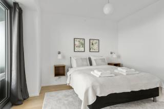 Endless ocean views with private balcony - 3