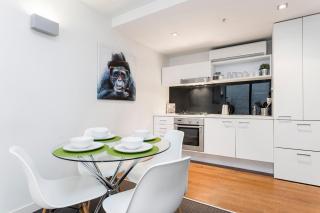 Complete Host AquaLuna Apartments - Melbourne - 3