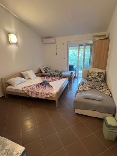 SNG Apartmani - Sutomore - 0