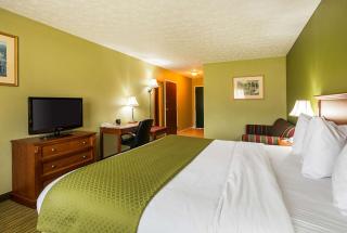 Quality Inn - Weston - 4