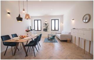 Ad Astra Centre Apartment Theater view - Fiume (Rijeka) - 4