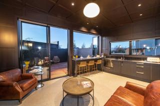 Yellow Pots Apartment B, Luxurious Outdoor Bath - 5