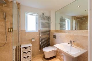 Luxurious 4 Bedroom New England Style Villa - Trewhiddle Villa 23 - St Austell - 3
