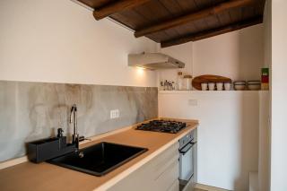 SKY DOMUS ROME Historic Center Penthouse With Jacuzzi - Rome - 9