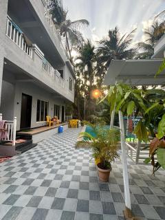 The Gunjal's Villa & Home Stay - Alībāg - 3