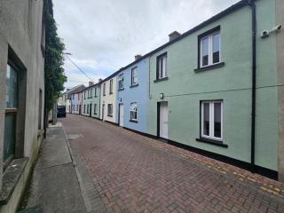 5 Eyre Square Lane - Galway - 2