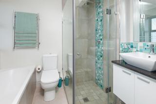 Walker Bay Luxury Seafront Apartment - Hermanus - 3