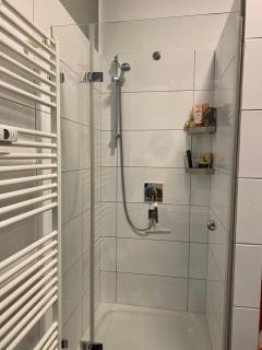 Zimmer in der Maxvorstadt mit Gemeinschaftsbad - Munich - 1