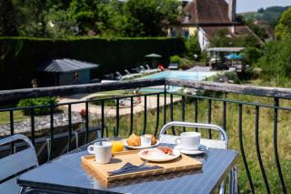 Logis Auberge du Relais - Hôtel & Restaurant - Berenx - 2