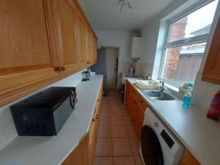 Spacious-City-Late Self Checkin - Leicester - 4