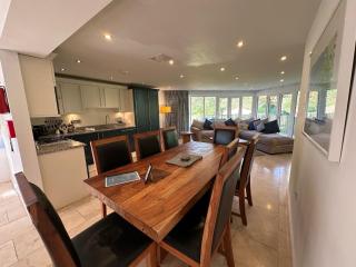 Luxurious 4 Bedroom New England Style Villa - Trewhiddle V16 - St Austell - 3