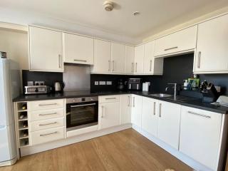 Top floor 1bed appartement with balcony, city view - Londres - 8
