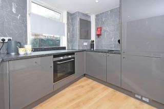 Richard Moon House - By Sigma Stays - Crewe - 8