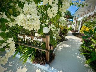 Ocean Voice Beach Resort & Diving - Nolhivaranfaru - 0