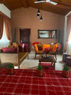 Santa Monica Home Lodge - Senchi - 9