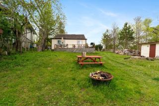 Relaxing Lakefront Cabin - Bailieboro - 9