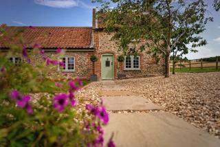 Brook Cottage - Kelling - 4