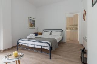 Nice Studio In Pagkrati - Atene - 1