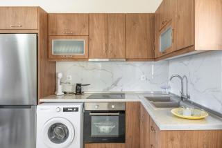 Akrogiali Rooms and Studios - 1